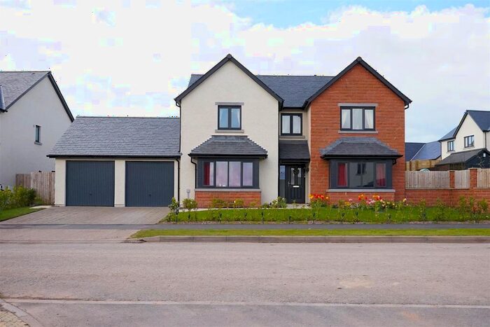 4 Bedroom Detached House To Rent In Freestone Way, Barrow-In-Furness, LA14