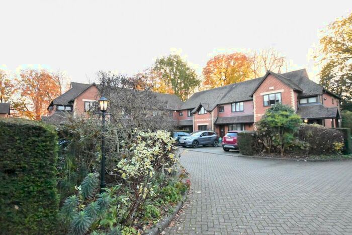 2 Bedroom Terraced House To Rent In Laneswood, Mortimer, Berkshire, RG7