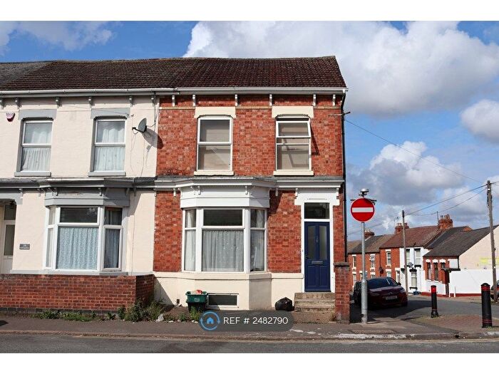 2 Bedroom Flat To Rent In Semilong Road, Northampton, NN2