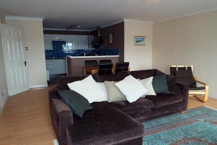 1 Bedroom Flat To Rent In Bell Street, Glasgow, G4