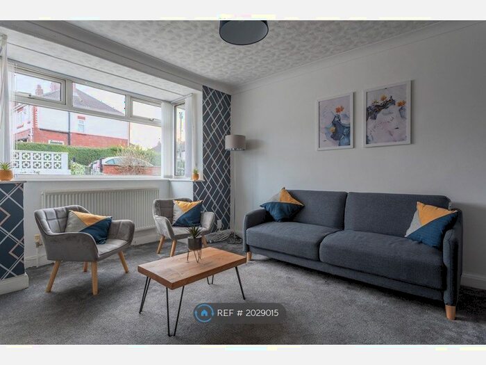 3 Bedroom Terraced House To Rent In Congress Street, Leeds, LS12