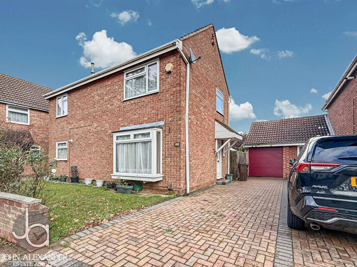 3 Bedroom Semi Detached House For Sale In Tollgate Drive, Stanway, CO3