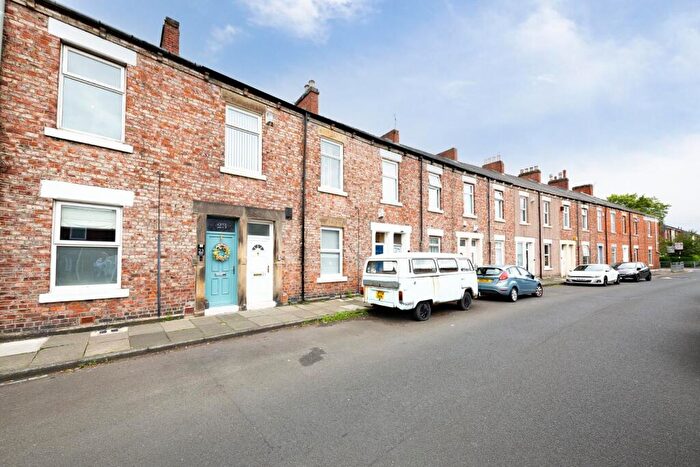 3 Bedroom Apartment For Sale In North Road, Wallsend, NE28