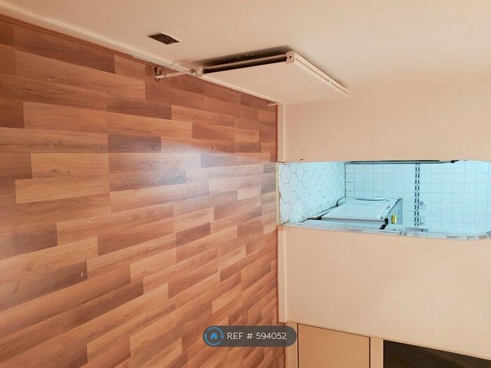 2 Bedroom Terraced House To Rent In Ferndale Road, Luton, LU1