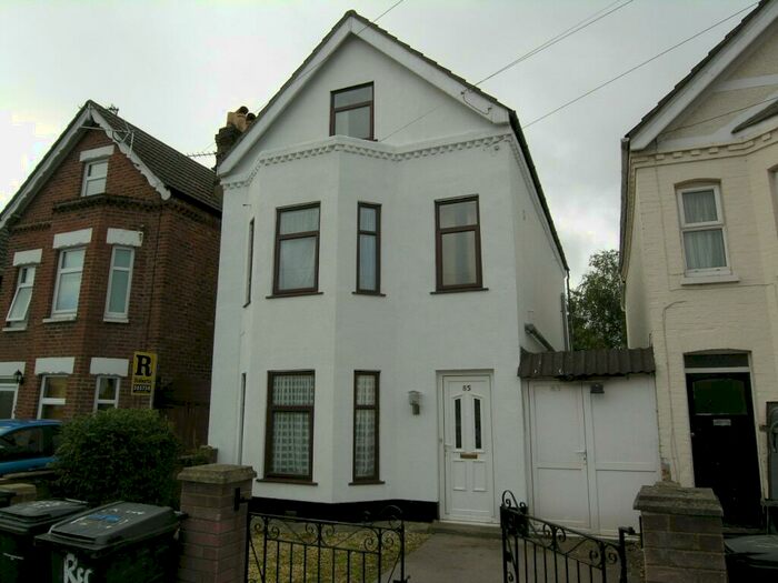 7 Bedroom House To Rent In Bedroom Detached House In Charminster, BH8