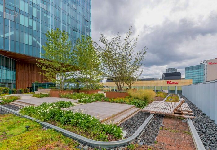 2 Bedroom Flat To Rent In Manhattan Loft Gardens, Stratford, London, E20