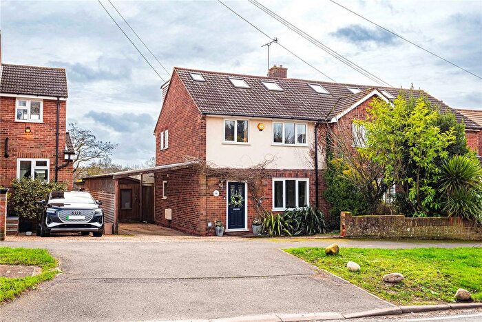 4 Bedroom Semi Detached House For Sale In Toms Lane, Kings Langley, Hertfordshire, WD4