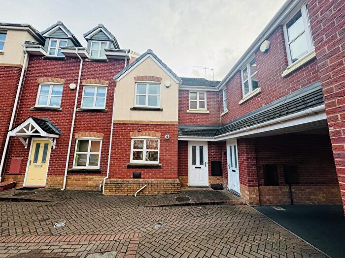 2 Bedroom Property To Rent In Stanyer Court, CW5