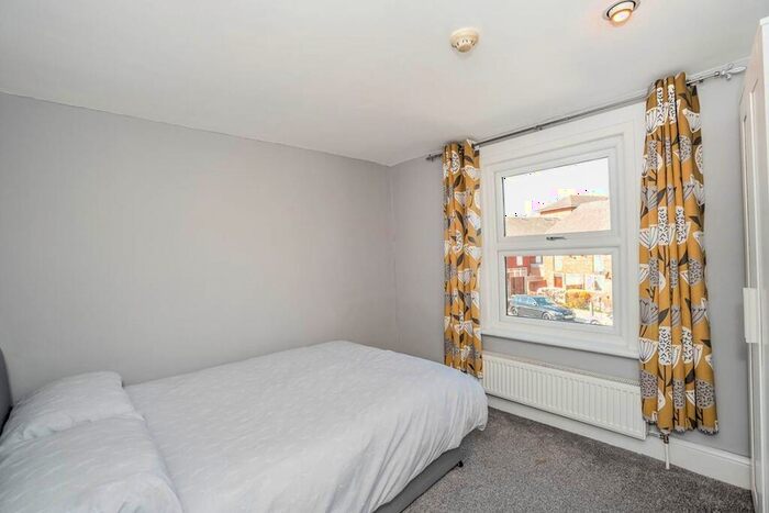 1 Bedroom Terraced House To Rent In St. Johns Park, London, SE3