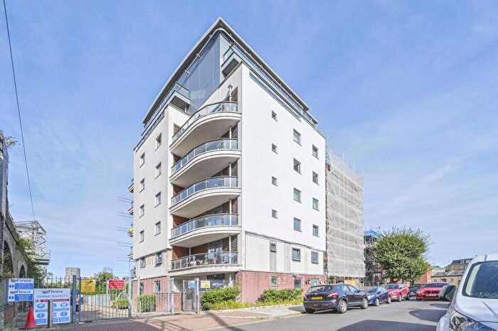 1 Bedroom Flat To Rent In Devonport Street, Shadwell, London, E1