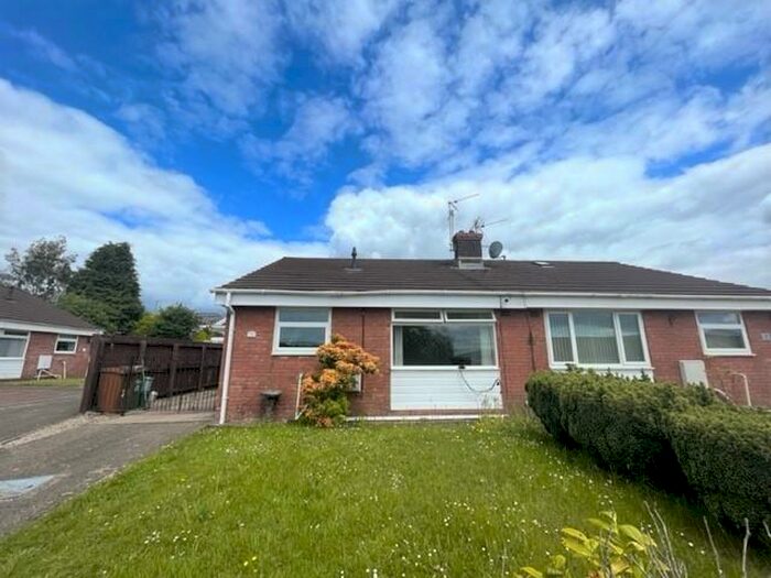 2 Bedroom Bungalow To Rent In Maes Y Siglen, Caerphilly, CF83