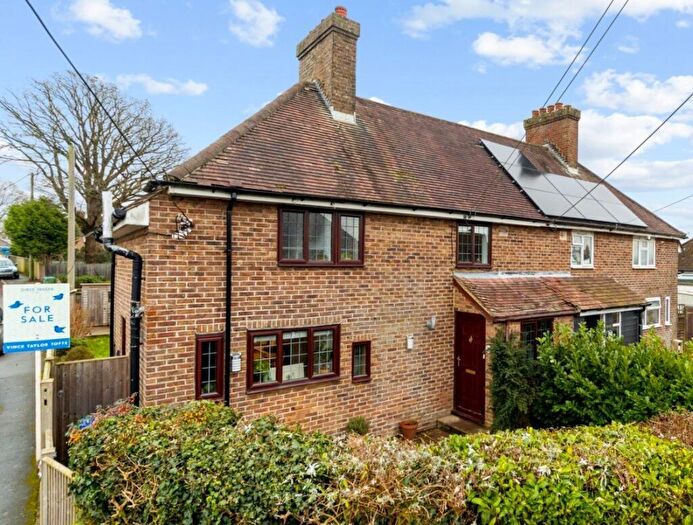3 Bedroom Semi-Detached House For Sale In Allington Crescent, Newick, Lewes, East Sussex, BN8