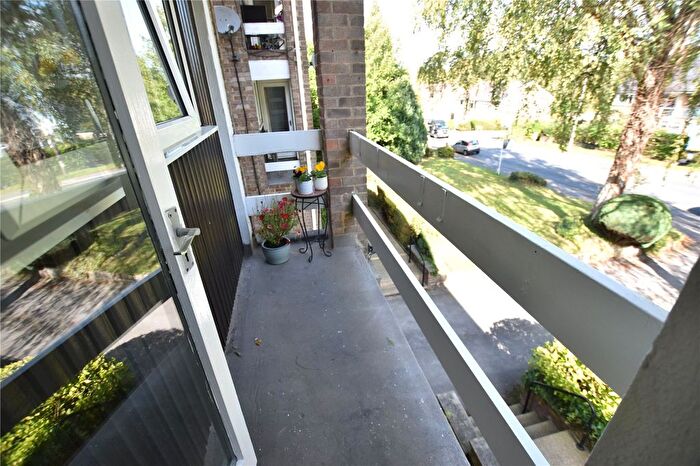 3 Bedroom Flat For Sale In Marlborough Court, Bradford Road, Menston, Ilkley, LS29