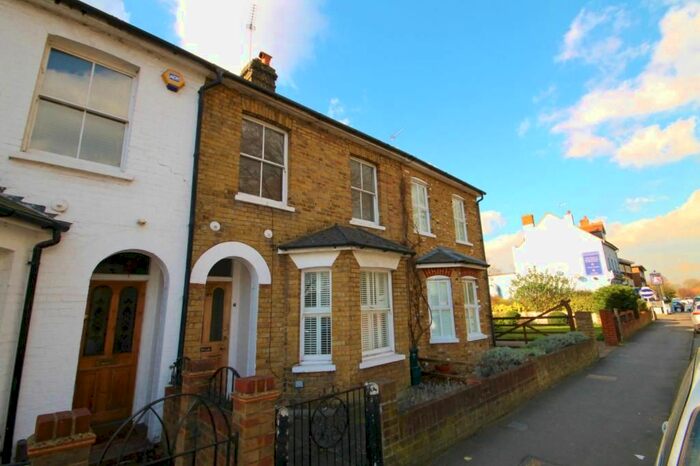 2 Bedroom Terraced House To Rent In Green Street, Sunbury-On-Thames, Surrey, TW16