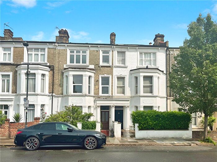 1 Bedroom Flat To Rent In Percy Road, London, W12