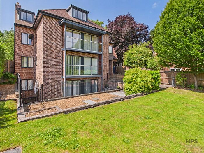1 Bedroom Flat To Rent In Flat, Hills Court, Hills Road, Cambridge, CB2