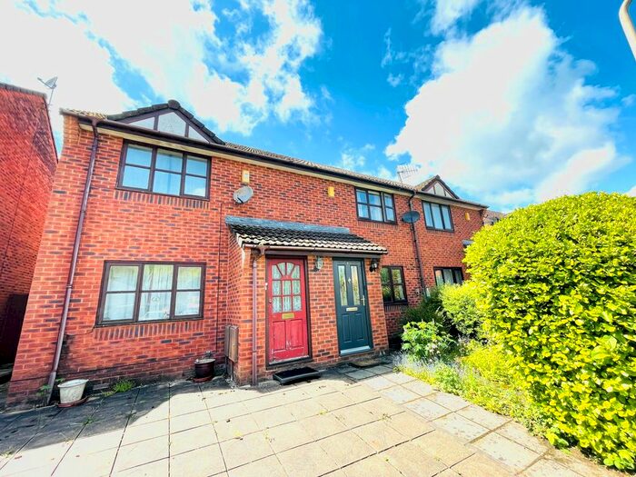 2 Bedroom Property To Rent In Southglade, Gwealod Y Garth, Cardiff, CF15