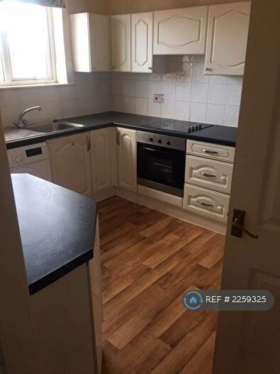 3 Bedroom Flat To Rent In Portfields Road, Newport Pagnell, MK16