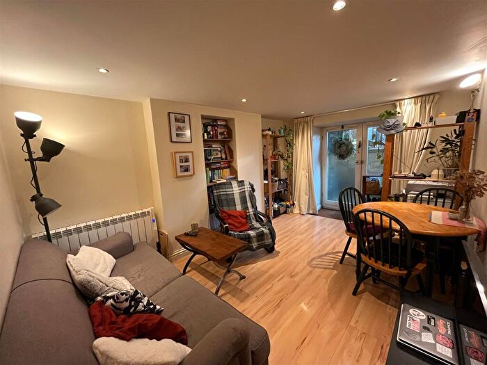 1 Bedroom Flat To Rent In Redland Road, Bristol, BS6