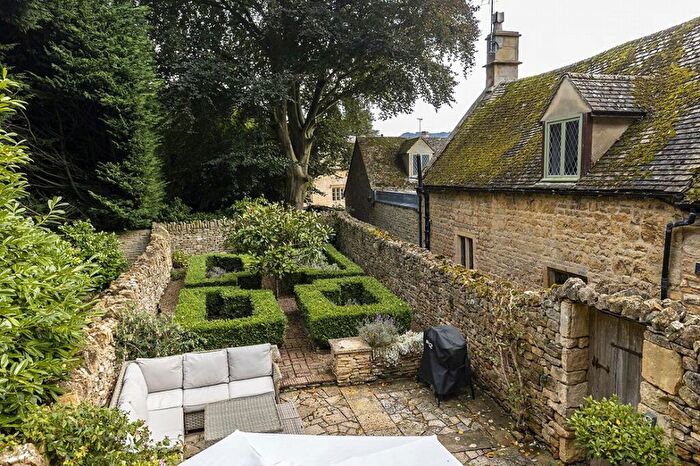 2 Bedroom Detached House For Sale In Angel Lane, Broad Campden, Gloucestershire, GL55