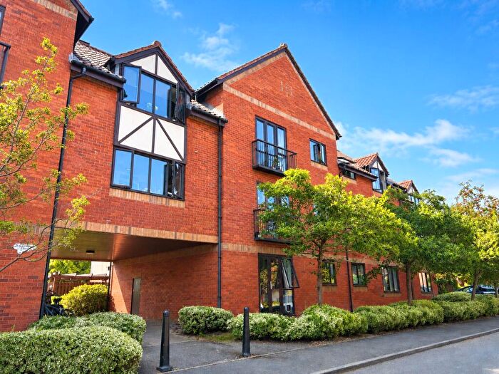 1 Bedroom Apartment To Rent In Gefle Close, Bristol, Somerset, BS1
