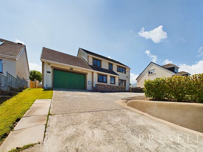 4 Bedroom Detached House To Rent In Heol Caradog, Fishguard, SA65