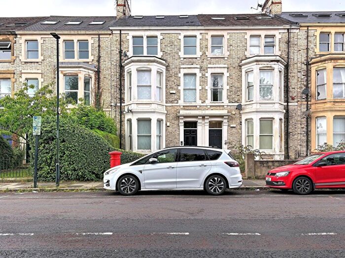 2 Bedroom Flat For Sale In Eslington Terrace, Jesmond, NE2