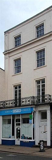 5 Bedroom Property To Rent In Bath Street, Leamington Spa, CV31