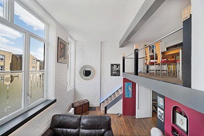 2 Bedroom Flat For Sale In Bow Brook House, Gathorne Street, London, E2