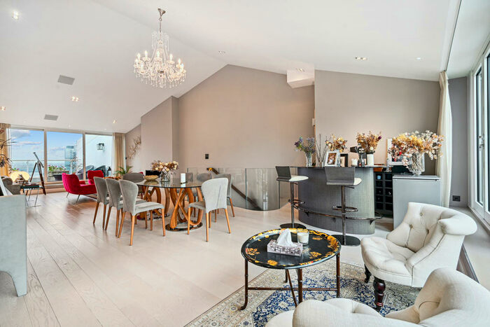 3 Bedroom Flat To Rent In Chelsea Harbour, London, SW10