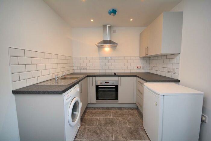 1 Bedroom Flat To Rent In Cliff Road, Burton Bradstock, Bridport, DT6