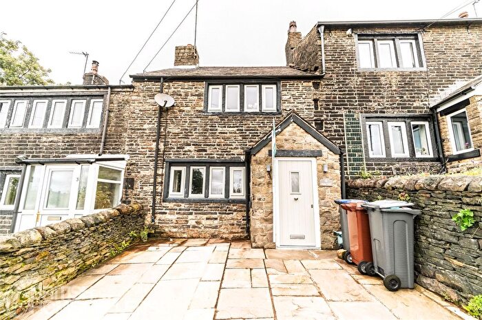 2 Bedroom Terraced House For Sale In Higher Park, Shaw, Oldham, Greater Manchester, OL2