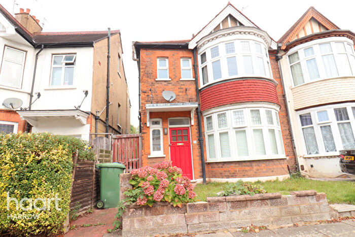 2 Bedroom Maisonette For Sale In Longley Road, Harrow, HA1