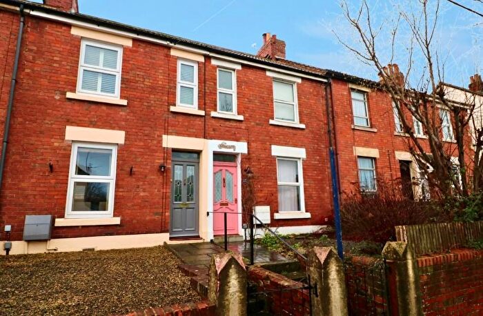 3 Bedroom Terraced House For Sale In Dursley Road, Trowbridge, BA14