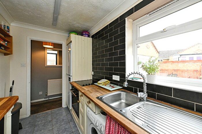 2 Bedroom Semi-detached Bungalow For Sale In Aylmer Drive, Tilney St. Lawrence, King's Lynn, PE34