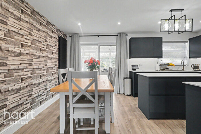 4 Bedroom Detached House For Sale In Seathorpe Avenue, Sheerness, ME12