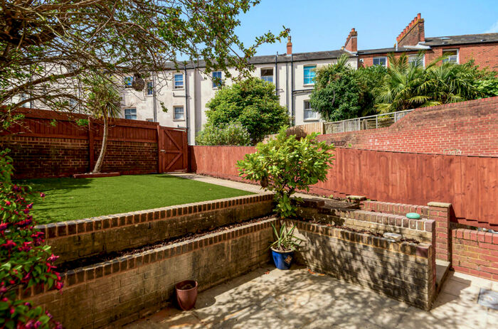 2 Bedroom Apartment To Rent In Latimer Gate, Bernard Street, Southampton, Hampshire, SO14