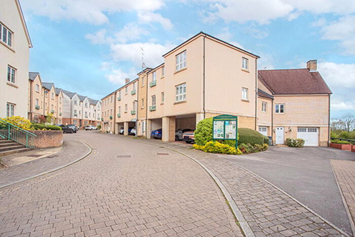 2 Bedroom Flat For Sale In Sir Bernard Lovell Road, Malmesbury, SN16