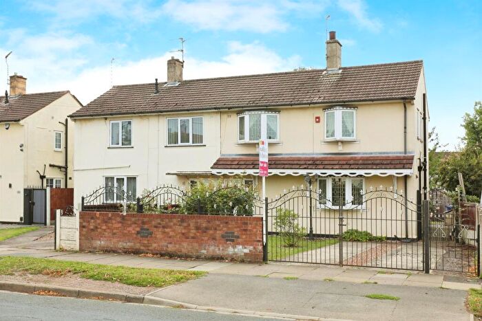 3 Bedroom House To Rent In Jossey Lane, Doncaster, DN5