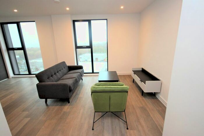 2 Bedroom Flat To Rent In High Definition, Salford Quays, M50