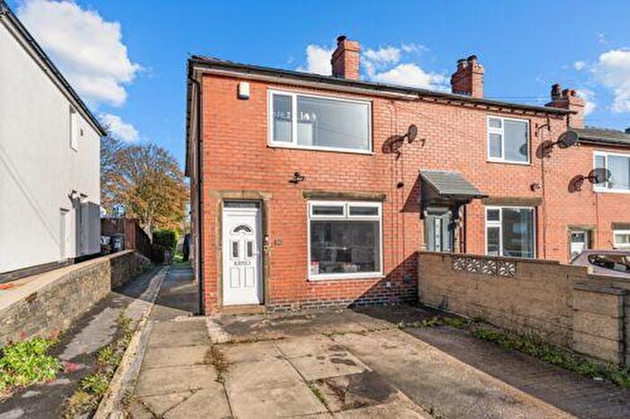 2 Bedroom Terraced House For Sale In Harewood Avenue, Halifax, HX2