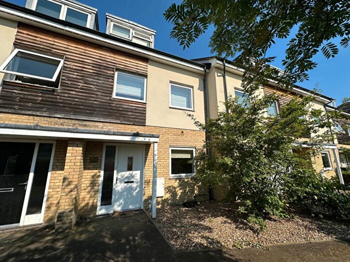 4 Bedroom House To Rent In The Cedars, Broxbourne, EN10