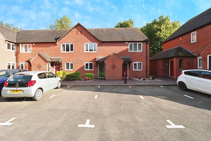 2 Bedroom Town House For Sale In Castle Mills, Melbourne, Derby, DE73