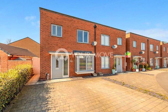 3 Bedroom Semi-Detached House To Rent In Paton Way, Darlington, DL1