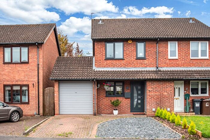 2 Bedroom Semi-Detached House For Sale In Kendal Grove, Solihull, West Midlands, B92