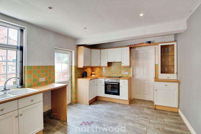 3 Bedroom Terraced House For Sale In Mansfield Crescent, Armthorpe, Doncaster, DN3