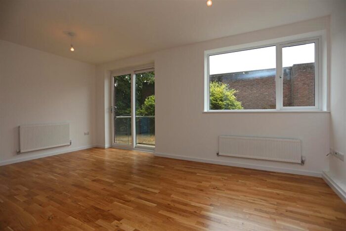 1 Bedroom Flat To Rent In Portland Road, Hove, BN3