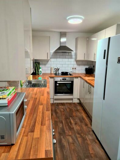 5 Bedroom Private Hall To Rent In St. Oswald Street, Lancaster, LA1