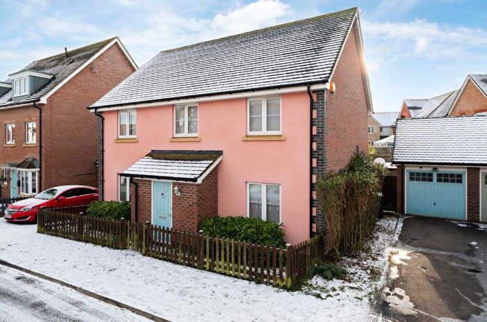 4 Bedroom Detached House For Sale In Battle Avenue, Daventry, NN11