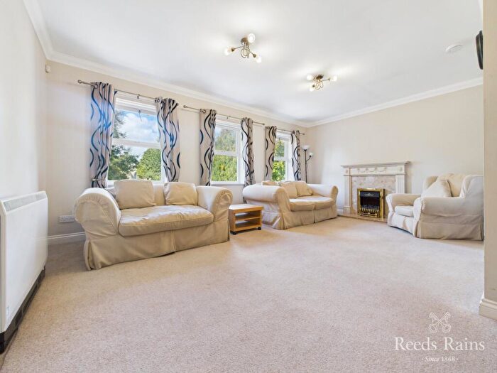 2 Bedroom Apartment For Sale In St. Giles Close, Gilesgate, Durham, DH1